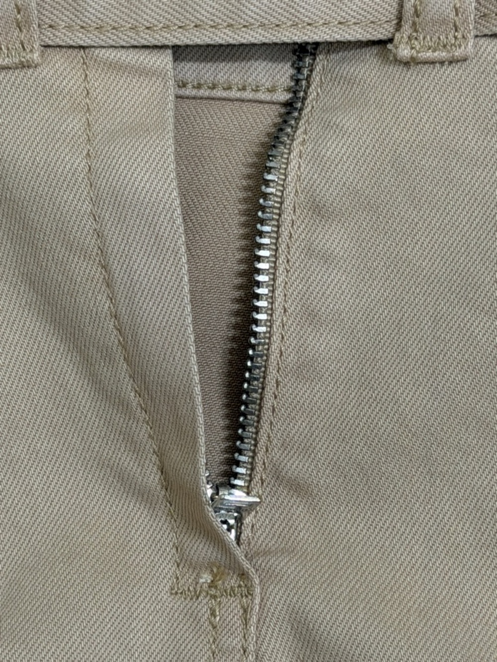 Juicy Couture Taupe Cargo Mini Skirt - Picture 10 of 15